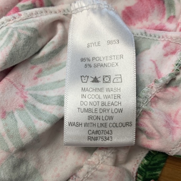 Lucy & Laurel NWOT Soft Summer PJ Set, Adjustable Straps, Stretch, Floral - Picture 8 of 15